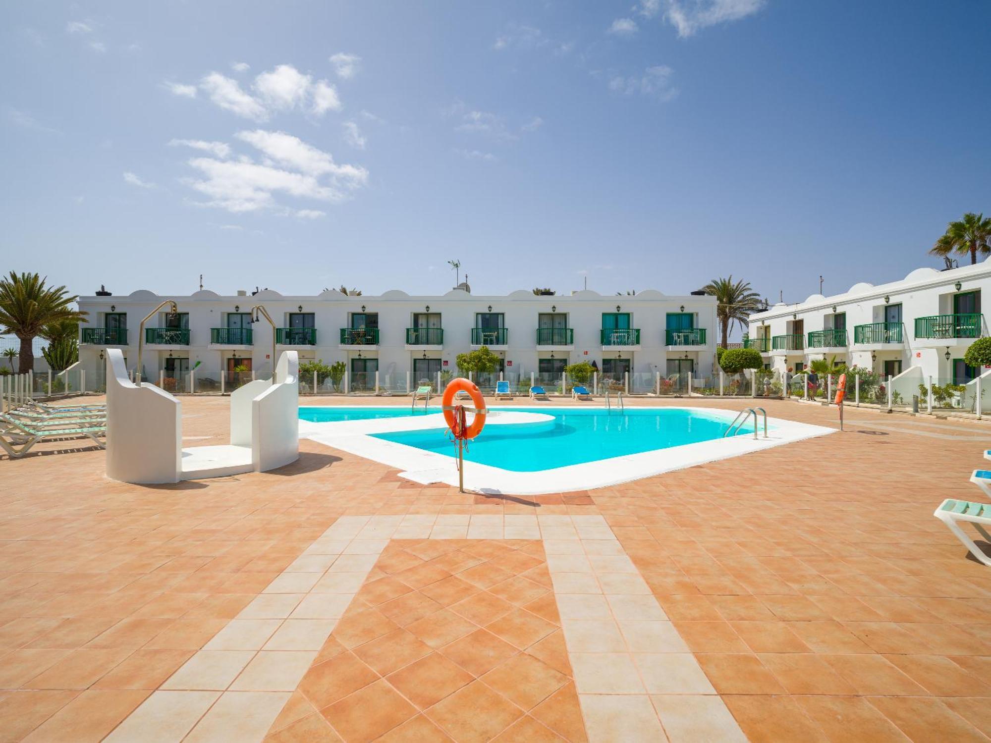 Sea Breeze Pool View & Wifi By Irent Fuerteventura Apartment Corralejo Luaran gambar
